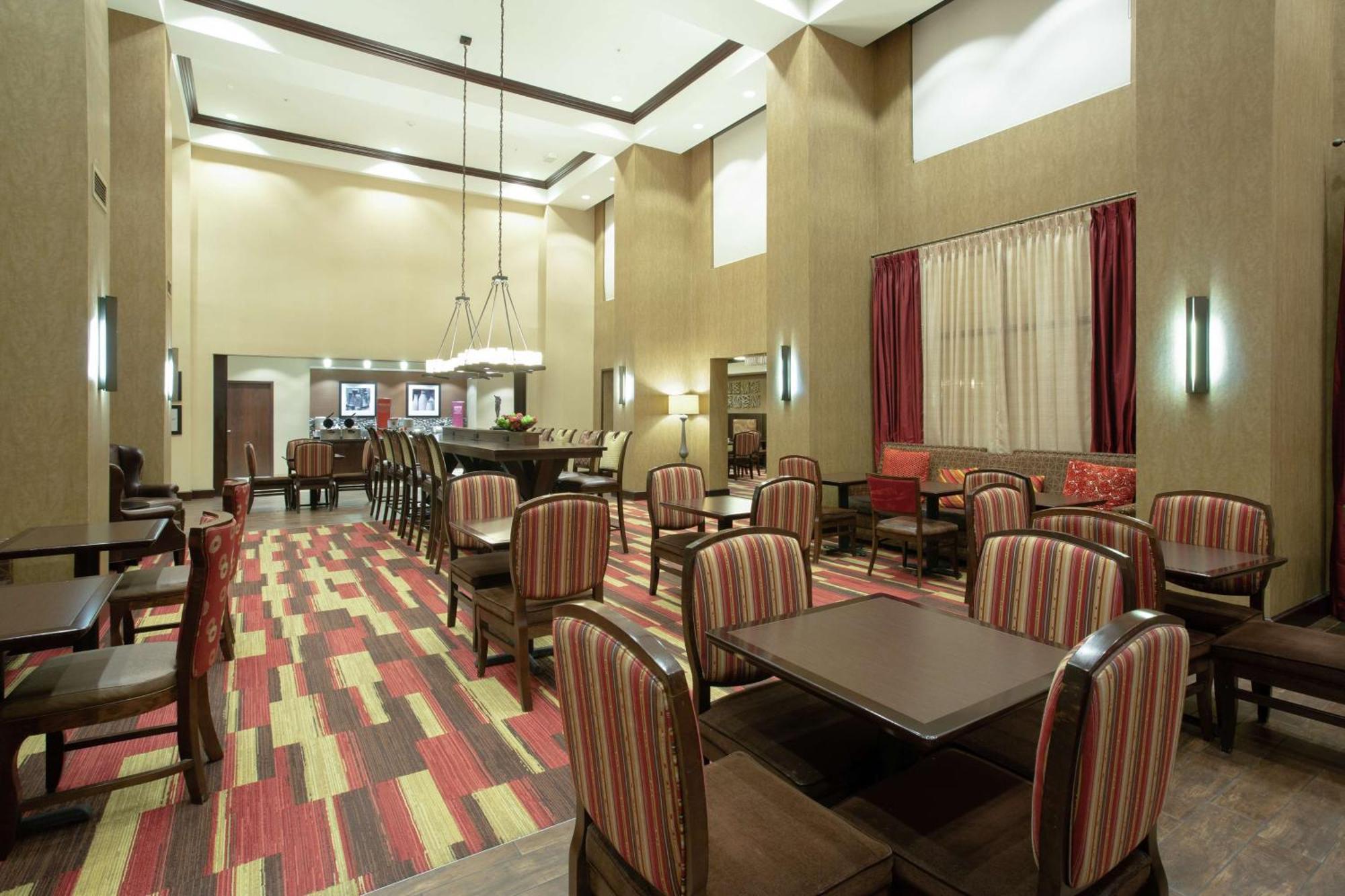 Hampton Inn & Suites I-35/Mulvane Екстер'єр фото