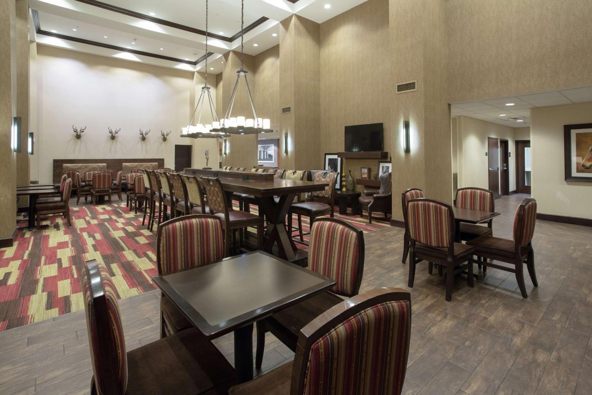 Hampton Inn & Suites I-35/Mulvane Екстер'єр фото