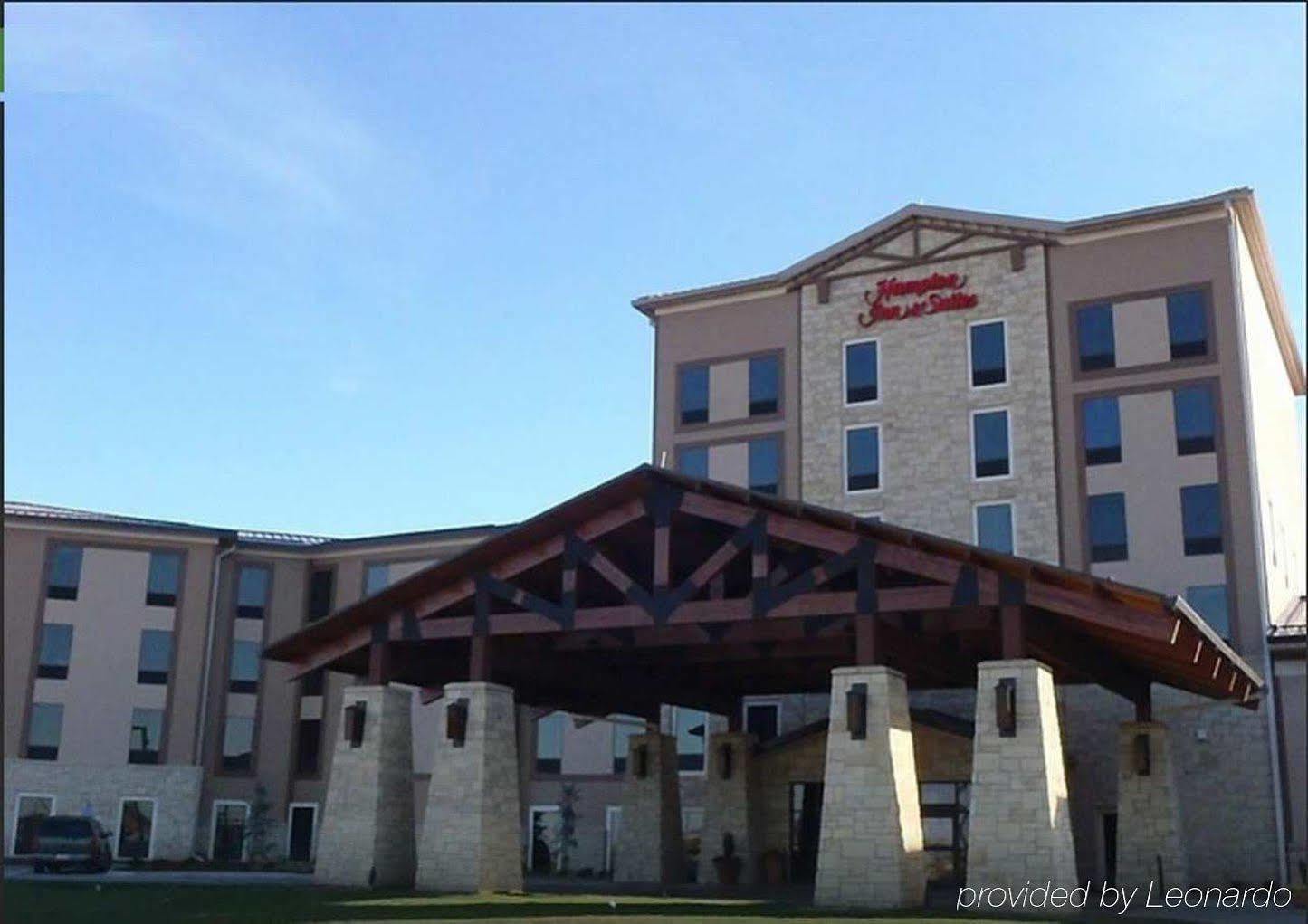 Hampton Inn & Suites I-35/Mulvane Екстер'єр фото
