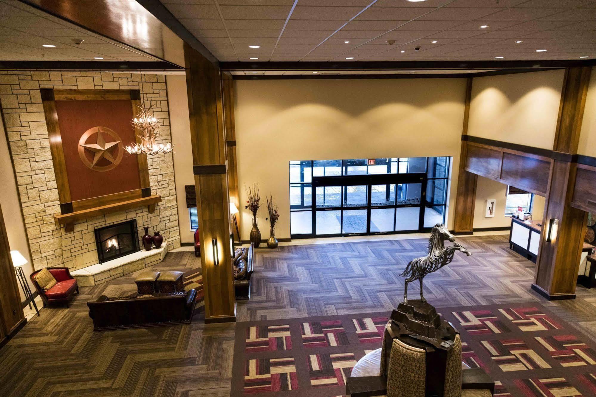 Hampton Inn & Suites I-35/Mulvane Екстер'єр фото