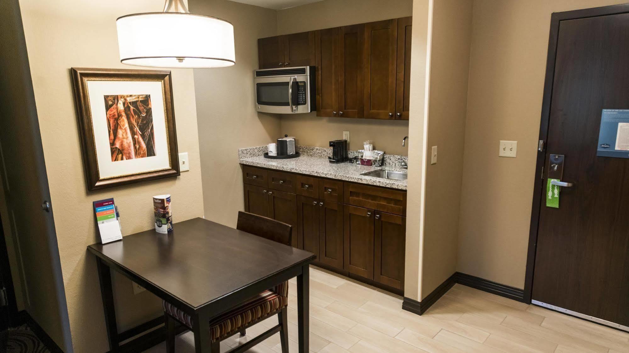 Hampton Inn & Suites I-35/Mulvane Екстер'єр фото