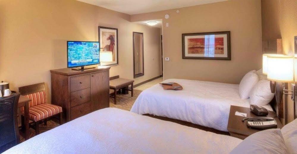 Hampton Inn & Suites I-35/Mulvane Екстер'єр фото
